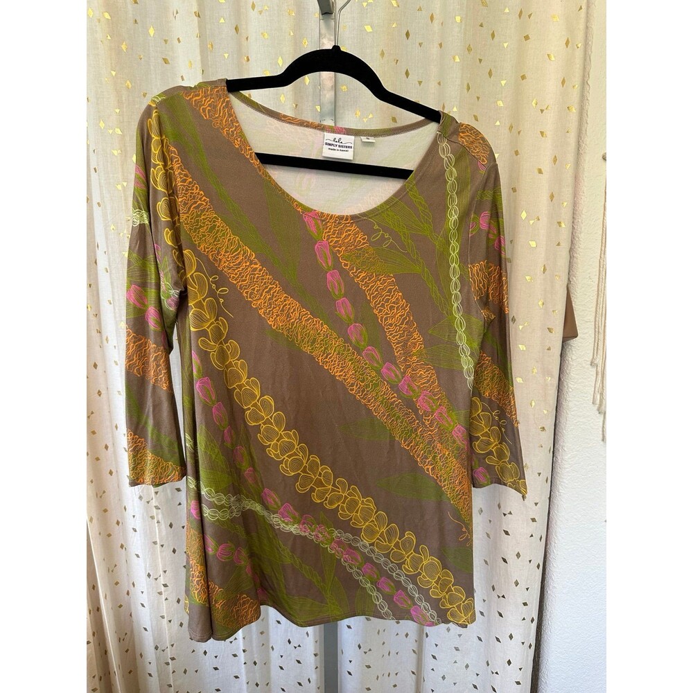 Simply Sisters Hawaiian Lei Puakenikeni Lokelani Ki Ilima Pikake Blouse S/M